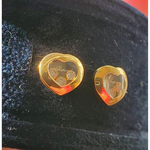 Chopard Floating Happy Diamonds Heart Stud Earrings in 18K Yellow Gold - Picture 9 of 9